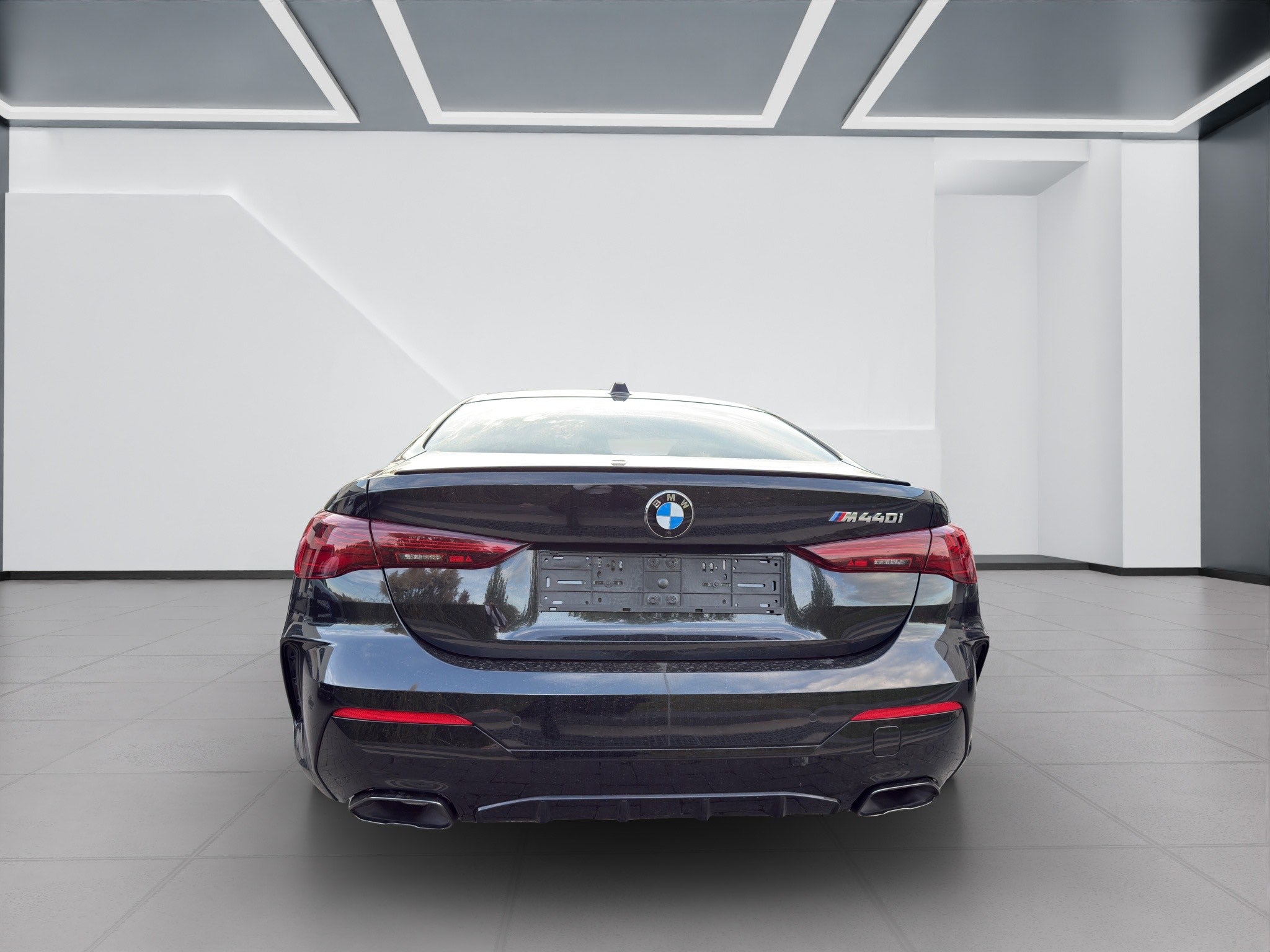 BMW M440i Coupe