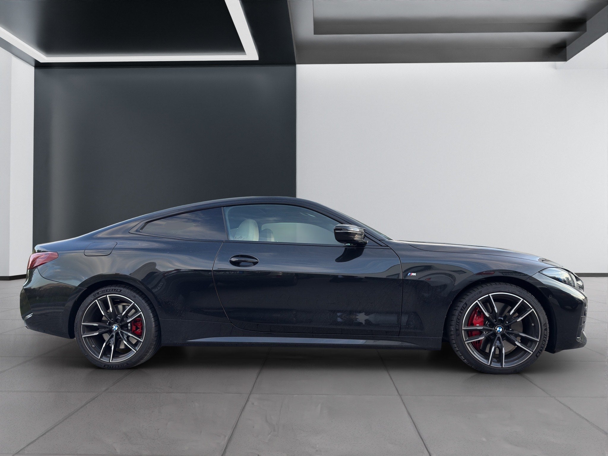 BMW M440i Coupe