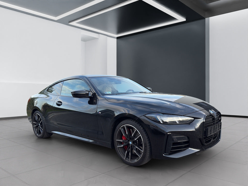 BMW M440i Coupe